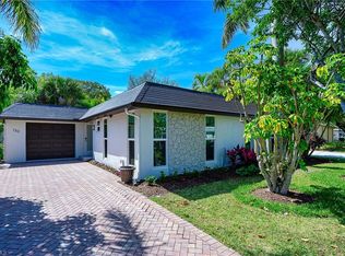 130 Georgetown Blvd, Naples, FL 34112