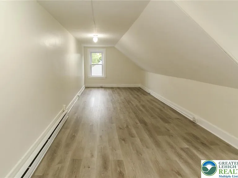 804 Reynolds St — Photo 14