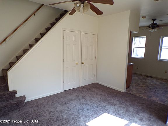 5th image of 230 Liberty St