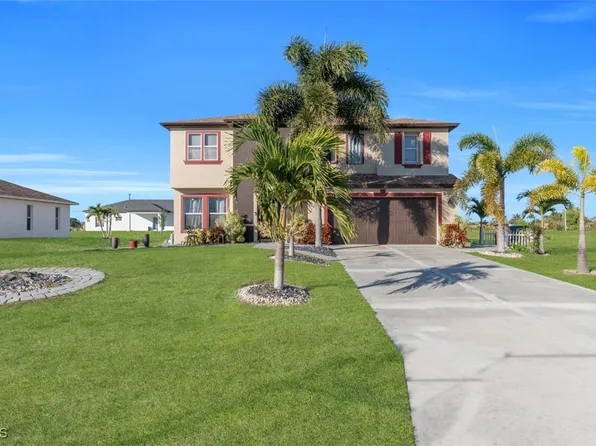 207 NE 24th Ter, Cape Coral, FL 33909