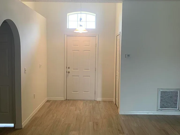 1776 Vista Lake Cir — Photo 3