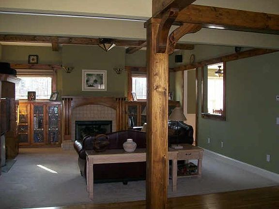 Spacious open Floorplan