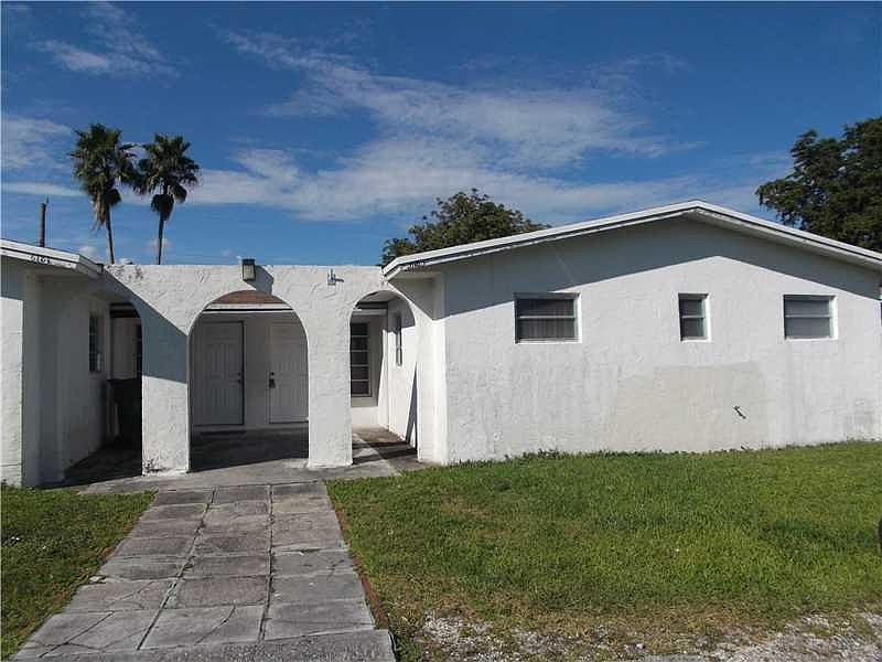 1st image of 6183 SW 41st Ct