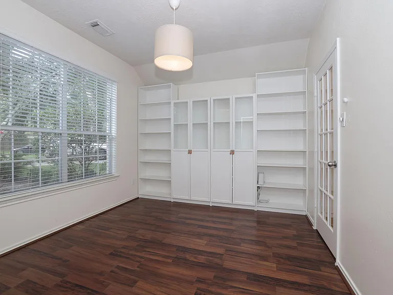 7 N Regan Mead Cir — Photo 8