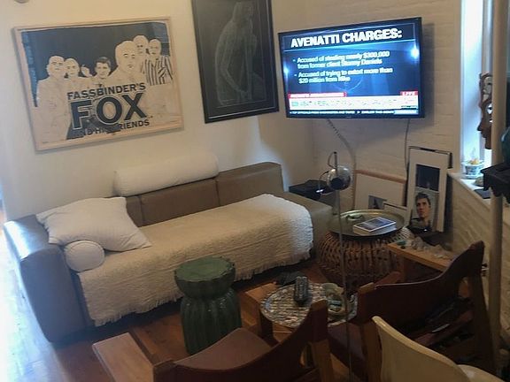 3rd image of 103 Charles St APT 4RE