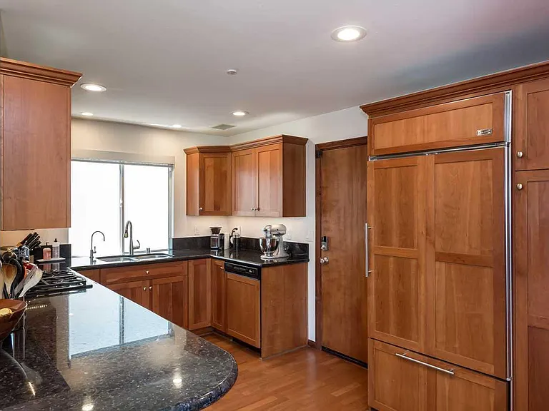 2473 Geranium St — Photo 24
