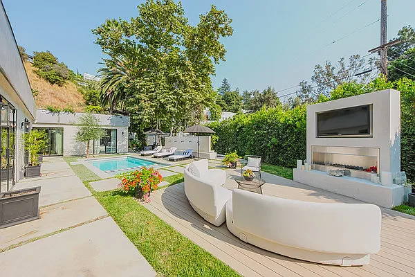 6 bed, 6.5 bath, $28,500 — Photo 4