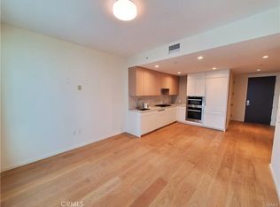 877 Francisco St APT 1805, Los Angeles, CA 90017