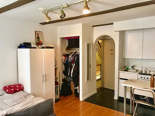 Rented by Sky Management | media 14