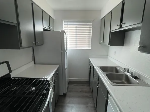2707 S Adams Street, 2707 S Adams St APT 4, Salt Lake City, UT 84115