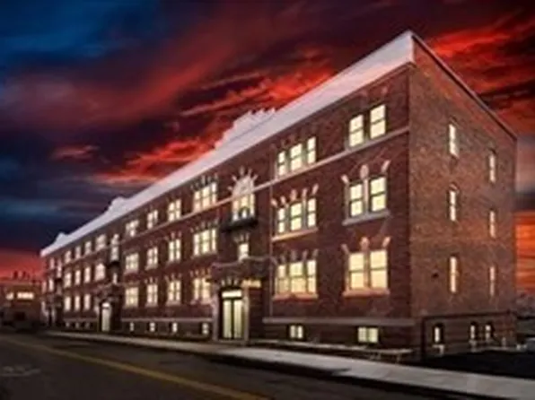 235 Washington Ave APT 6, Winthrop, MA 02152