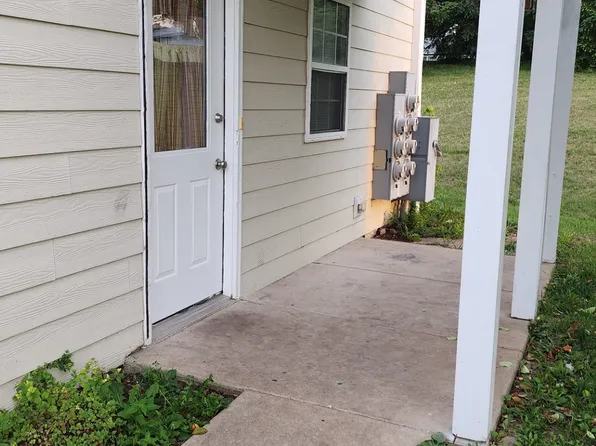 12303 Hansen Rd Unit 5, Hebron, IL 60034