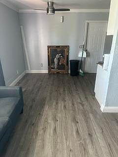 3rd image of 657 NW 19th St