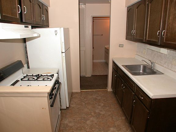 3rd image of 1375 Rebecca Dr APT 312