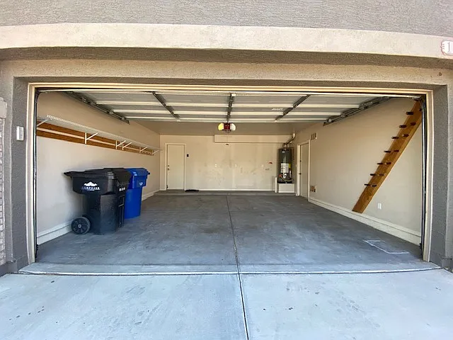 11624 N 151st Ln — Photo 35