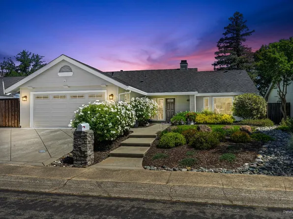 1436 Vista Creek Dr, Roseville, CA 95661