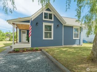 462 G St, Blaine, WA