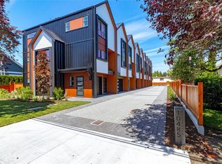 10485 Resthaven Dr #9, Sidney, BC V8L 3H6