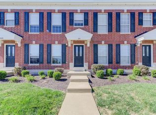 835 Brookmead Dr #281, O'Fallon, MO 63366