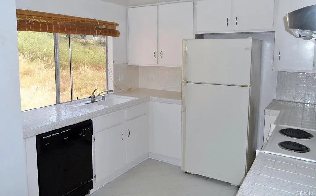 1 bed, 1.5 bath, 920 sqft, $2,400 — Photo 4