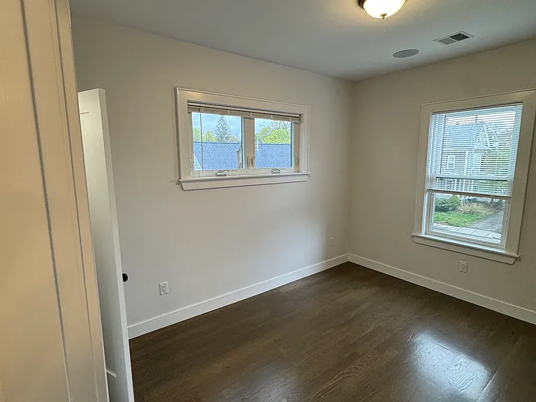 45-47 Clement Ave #1 — Photo 4