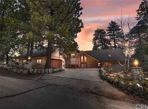 3rd image of 26158 Walnut Hills Dr