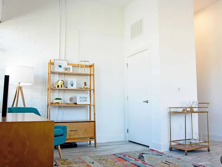 B+G Place — Photo 9