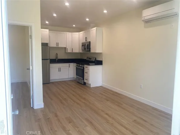19253 Nashville St, Porter Ranch, CA 91326