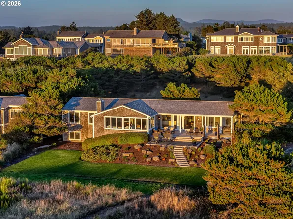 5190 N Fairway Dr, Gearhart, OR 97138