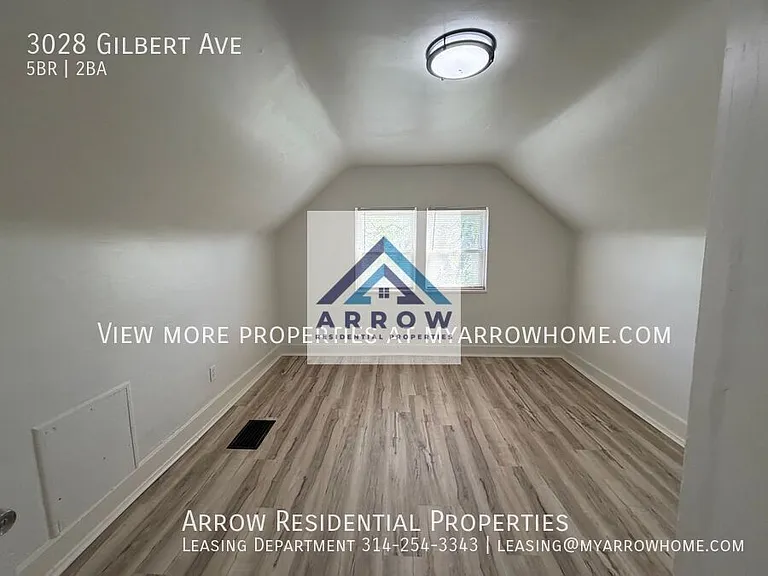 3028 Gilbert Ave — Photo 6