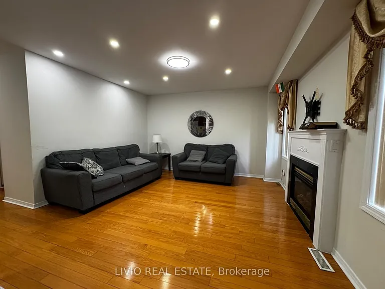 11A Seasons Dr — Photo 26