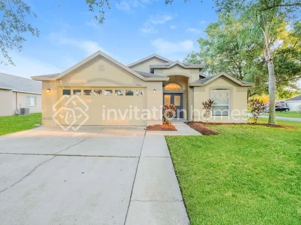 19401 Wyndmill Cir, Odessa, FL 33556