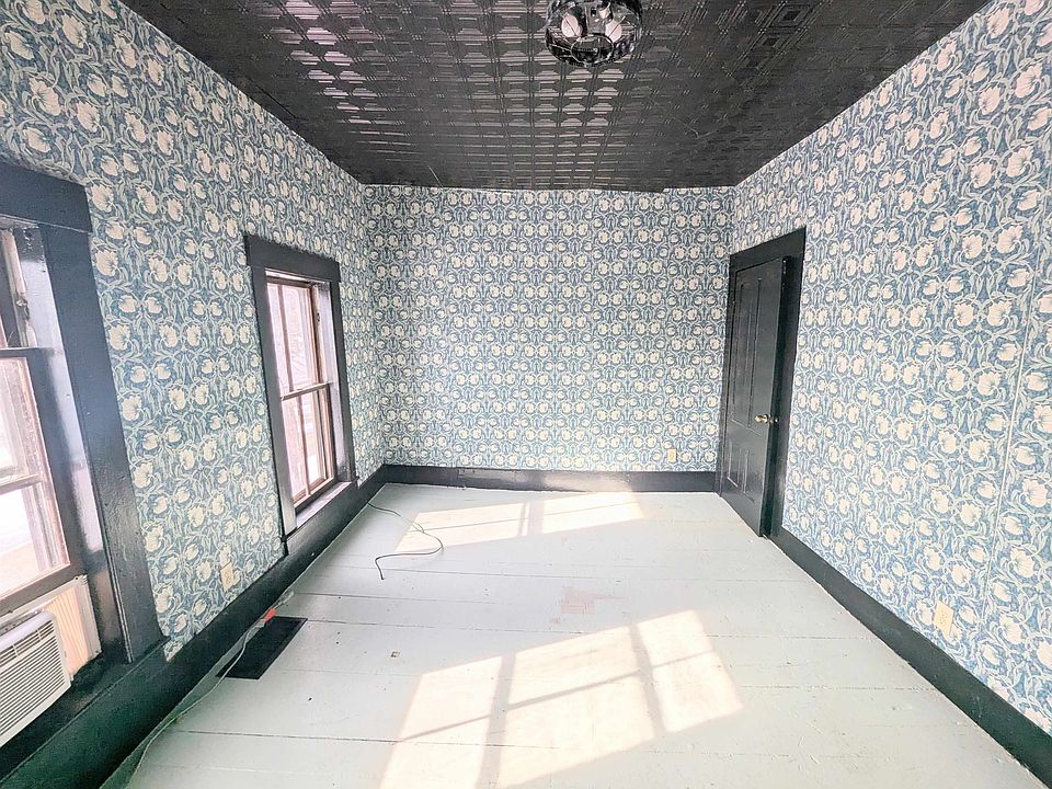 31st image of this home