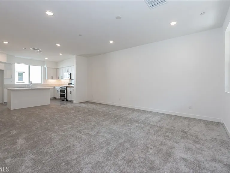 2317 W Broadway #46 — Photo 9