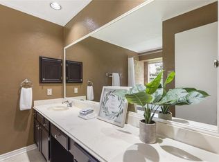 2919 Forest Hills Dr, League City, TX 77573