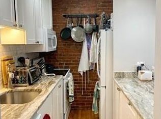 360 Marlborough St #4, Boston, MA 02115