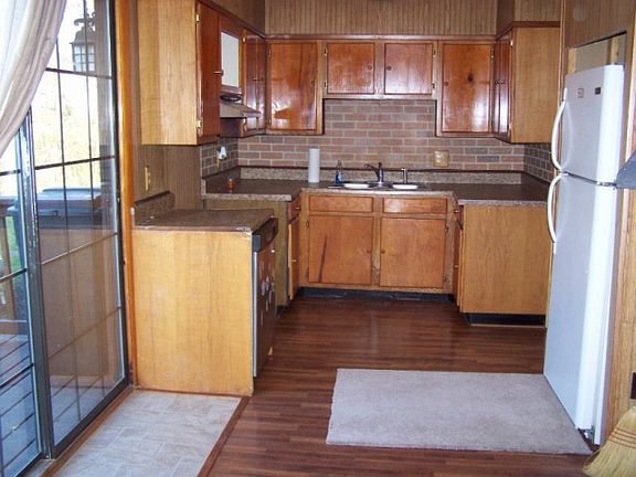 3rd image of 1282 W 530th Ave