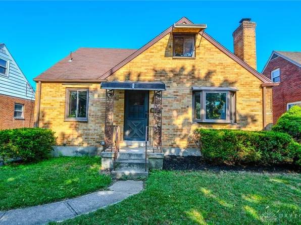 1033 Yorkshire Pl, Dayton, OH 45419