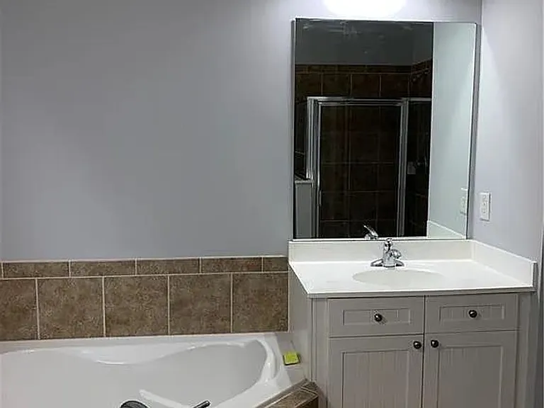 2408 Strand Ave — Photo 36