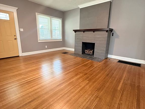 4th image of 3359-63 N College Ave #3359