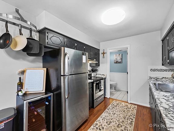3rd image of 137 Willows Edge Ct APT C