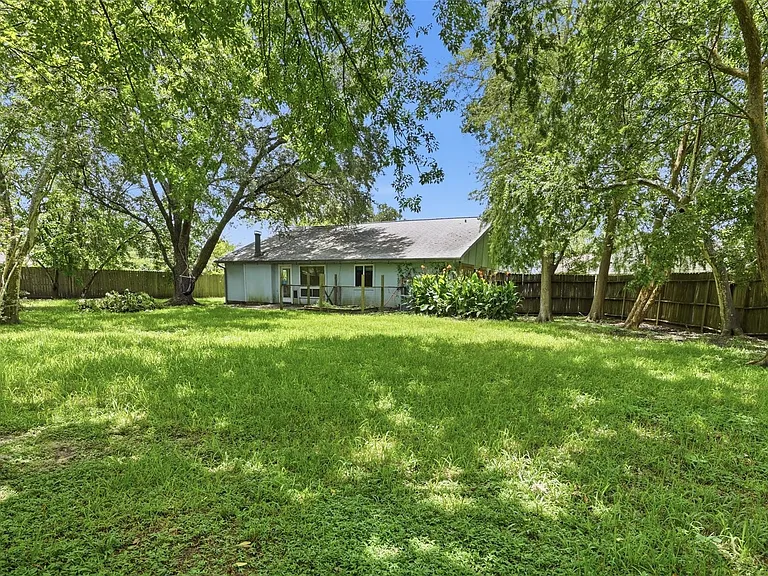 214 Glen Haven Ct — Photo 24