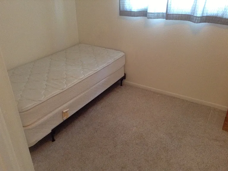904 Vine St #904 — Photo 8