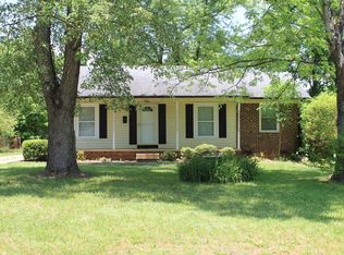 1731 Cedrow Dr, High Point, NC 27260