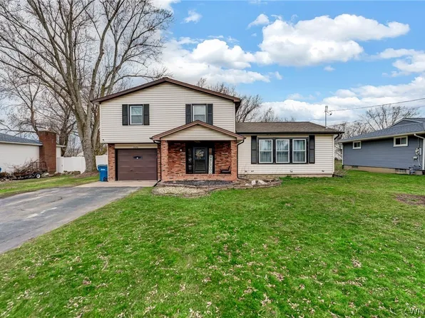 7620 Greenview Rd, Niagara Falls, NY 14304