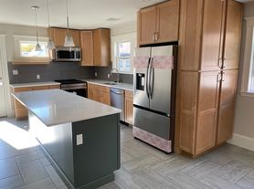 14 White St