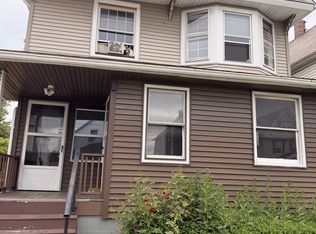 3802 Poe Ave, Cleveland, OH 44109