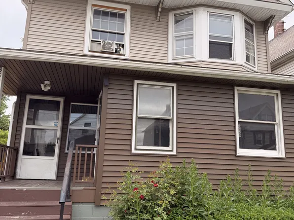 3802 Poe Avenue - Downstairs, 3802 Poe Ave, Cleveland, OH 44109