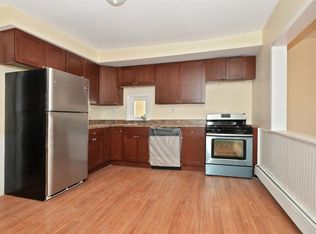 23 E 45th St, Bayonne, NJ 07002