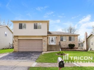 18416 Aberdeen St, Homewood, IL 60430